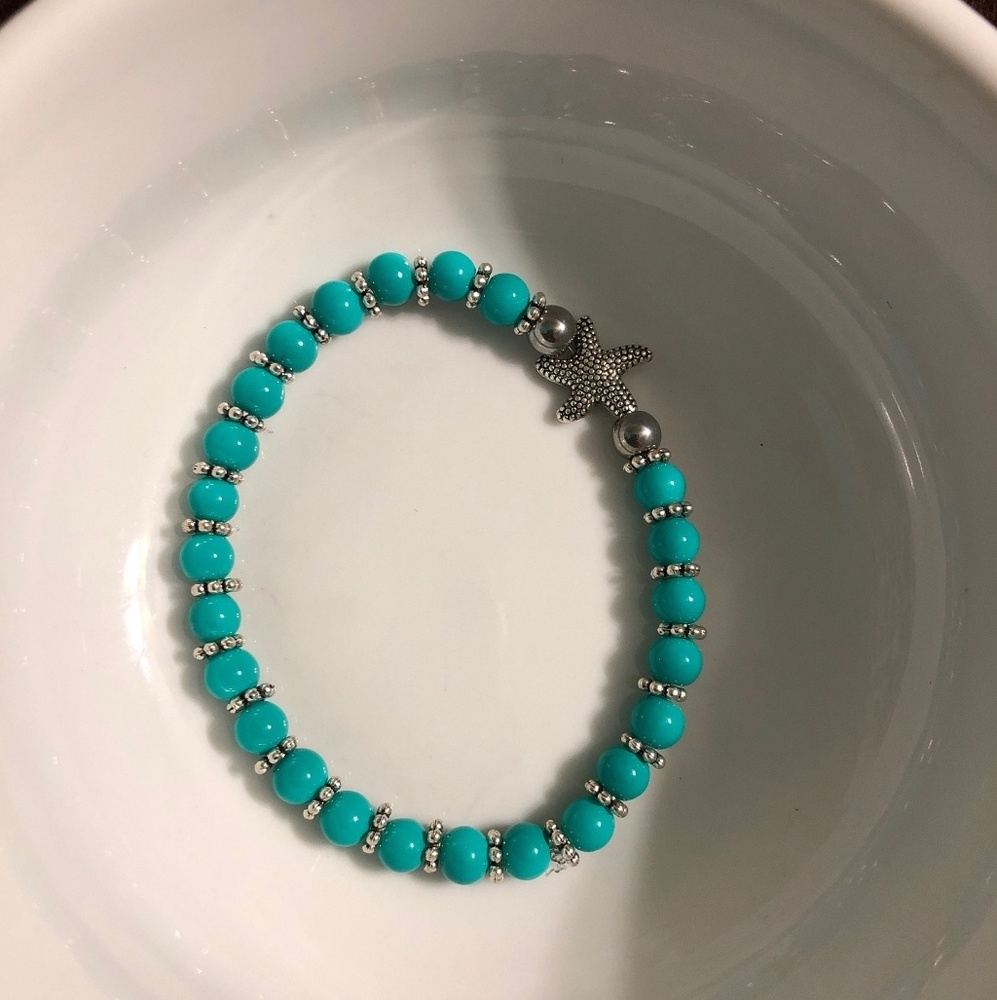 Bead bracelet